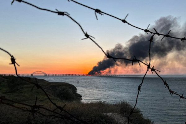 Киев нагнетает ситуацию вокруг взрыва на Крымском мосту