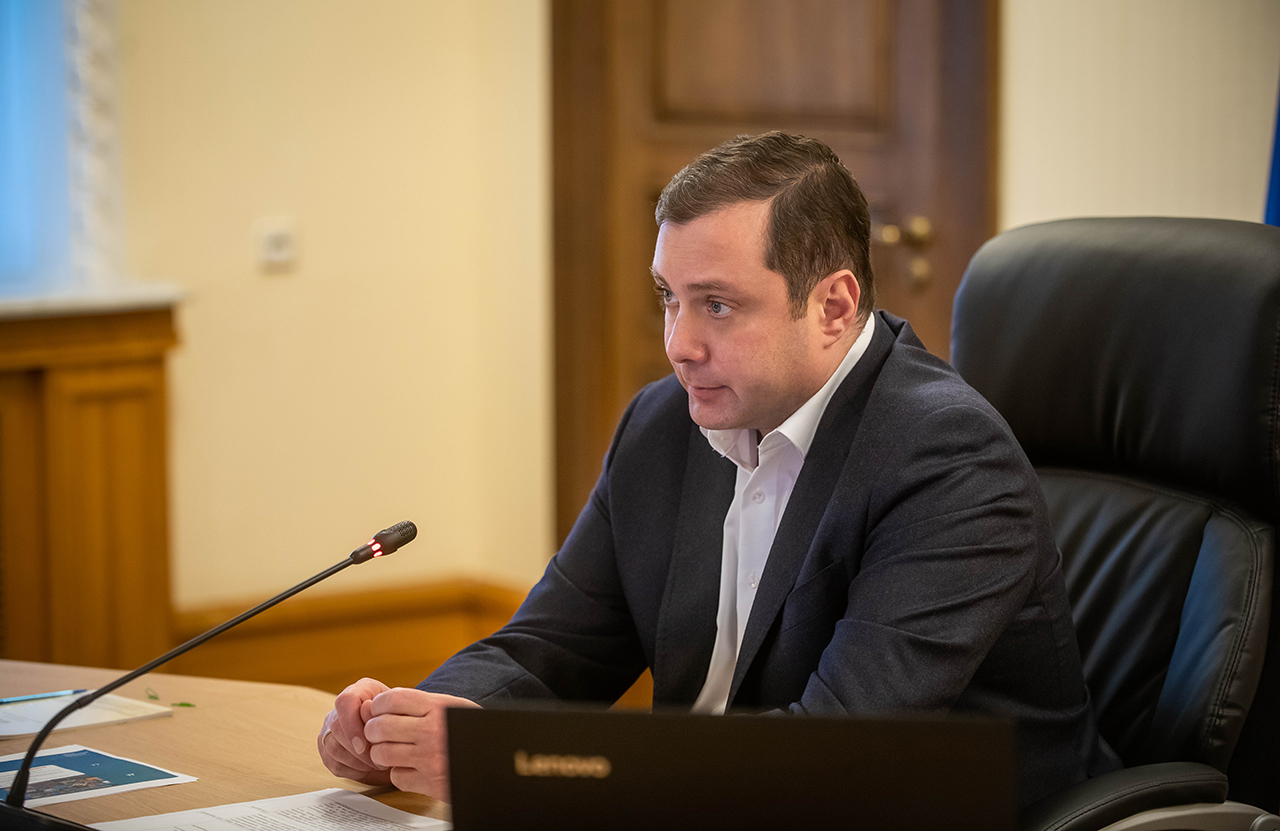 Прямой эфир губернатора с жителями Ярцевского района начался с вопроса о свалках