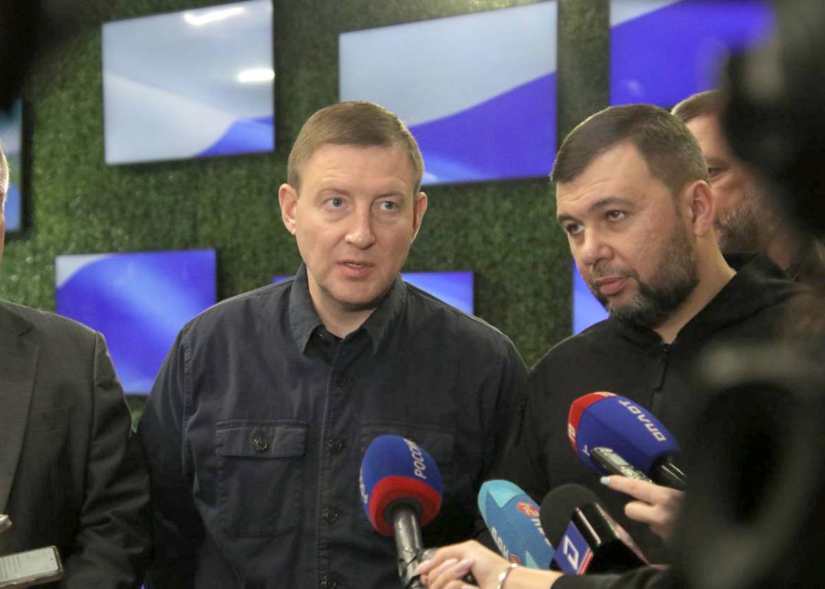 «Единая Россия» открыла региональные отделения в Донецкой и Луганской народных республиках