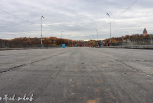 Частичное движение по Крестовоздвиженскому мосту города Смоленска возобновится 1 ноября