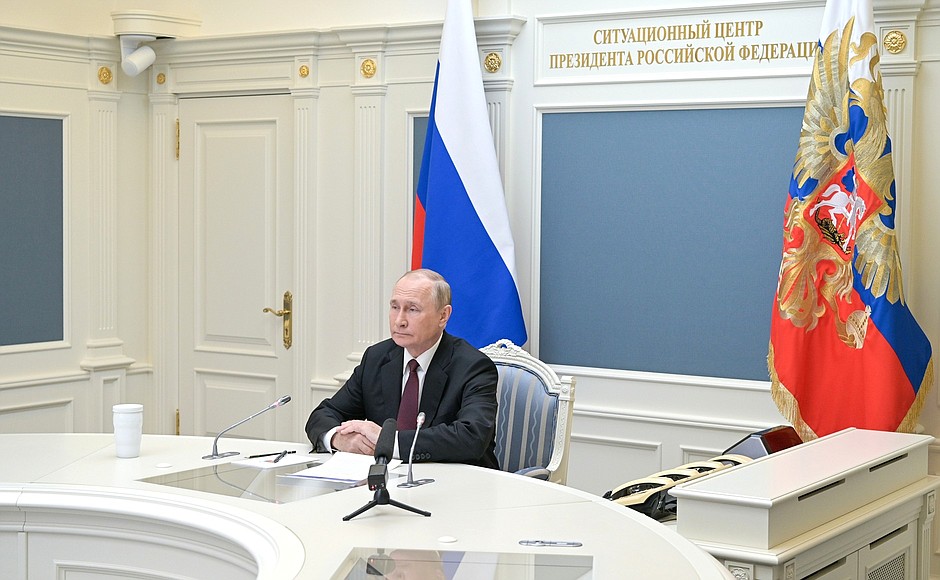 Верховный Главнокомандующий Владимир Путин провёл тренировку стратегических сил сдерживания