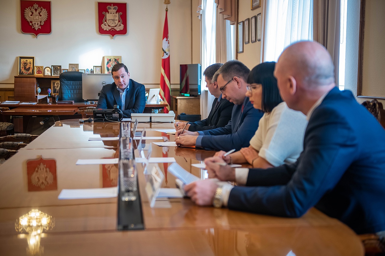 Губернатор провел рабочее совещание по вопросам инвестиционного развития Смоленской области