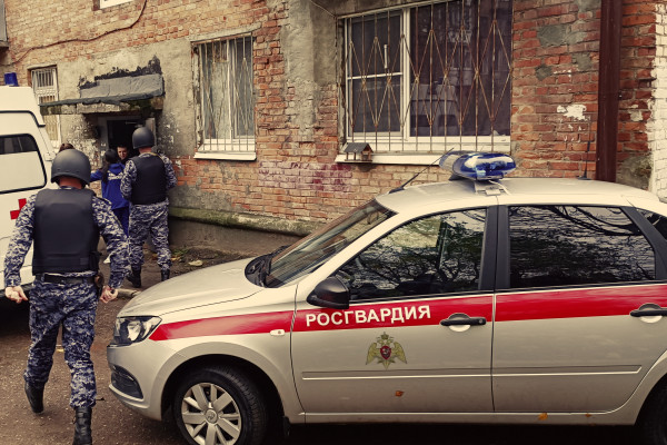 11 карет скорой медицинской помощи взяла под охрану Росгвардия в Смоленской области