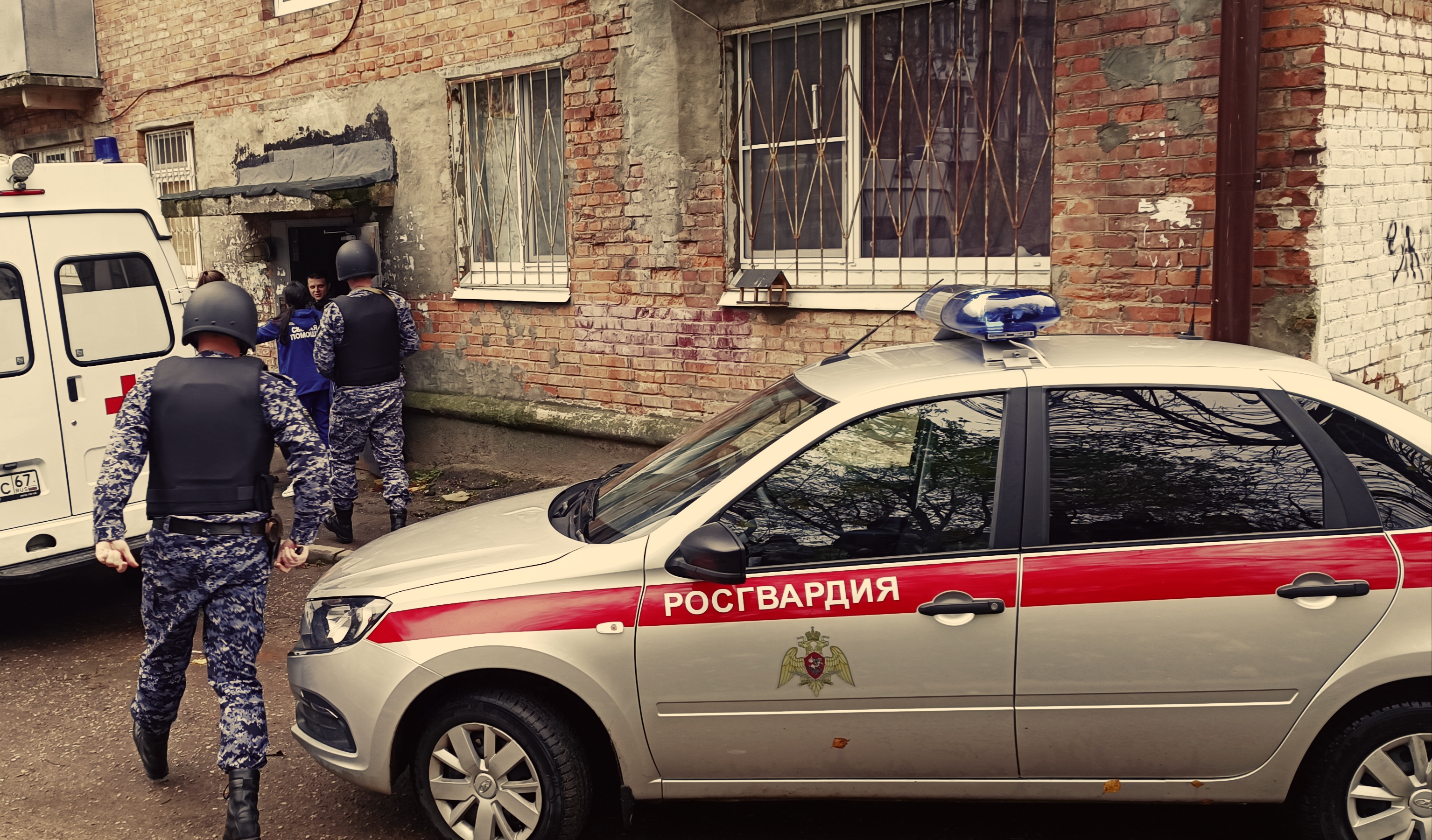 В Смоленской области Росгвардия взяла под охрану кареты скорой помощи