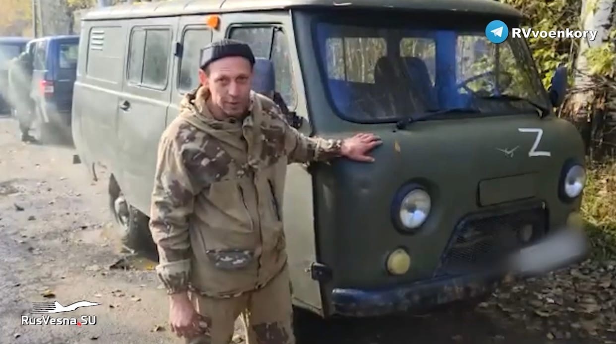 Житель Смоленска передал бойцам на Донбассе автомобиль УАЗ 