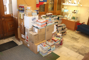 Более 20 тысяч книг собрали в Смоленской области для жителей ЛНР и ДНР в рамках патриотической акции «Zнание – сила!»