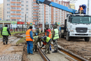 В Смоленске завершают ремонт трамвайных переездов на улице Рыленкова