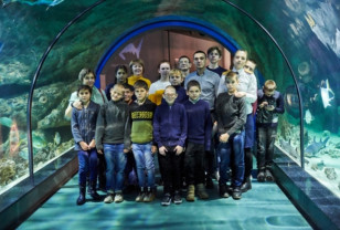 Вяземские следователи организовали посещение океанариума для ребят из подшефной школы-интерната