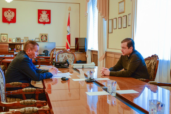 Алексей Островский потребовал от администрации Смоленска наладить обратную информационную связь с местными жителями