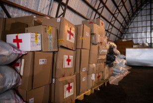 Очередную партию гуманитарной помощи отправили из Смоленской области в зону проведения СВО