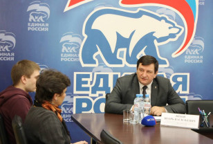 «Единая Россия» проводит встречи с жителями Смоленской области