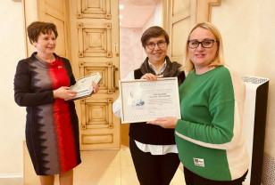 Координатора проекта «Единой России» наградили за успехи в продвижении ЖКХ-инициатив в Смоленской области