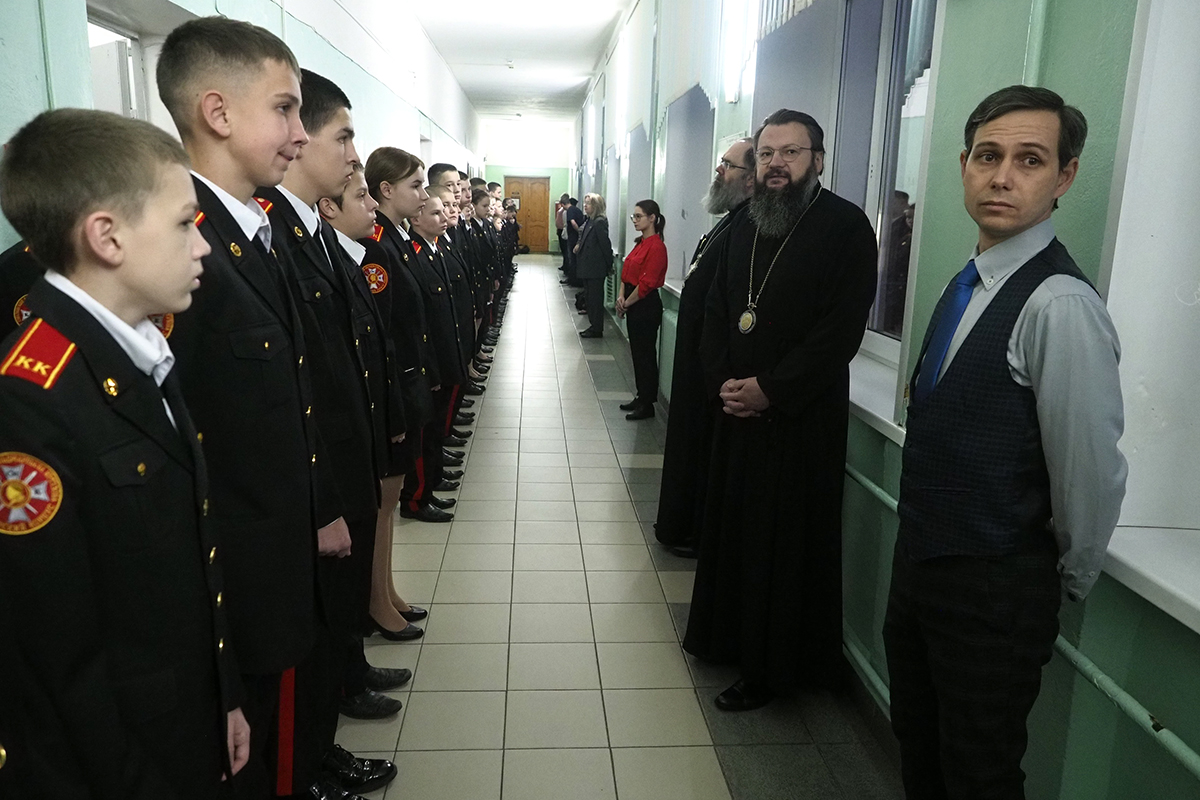  Глава Смоленской митрополии посетил Смоленский фельдмаршала Кутузова кадетский корпус