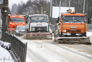 Городские власти Смоленска опубликовали график уборки снега на ближайшую неделю