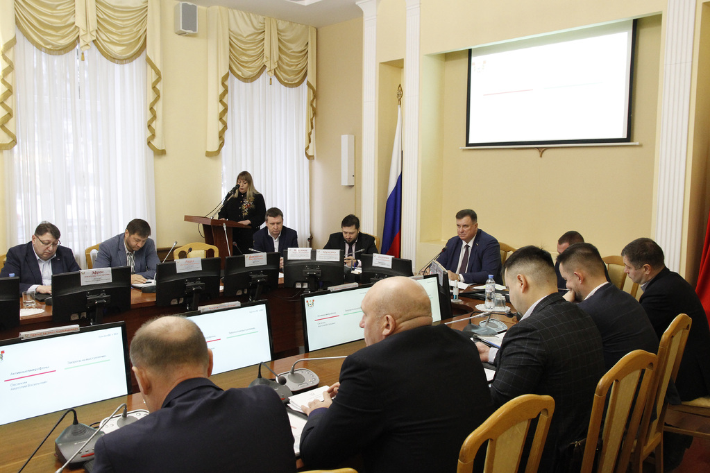 Городской Совет утвердил основные характеристики бюджета Смоленска