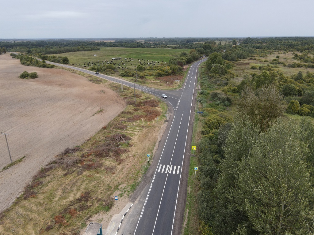 Более 282 километров региональных дорог отремонтировали по национальному проекту в Смоленской области 