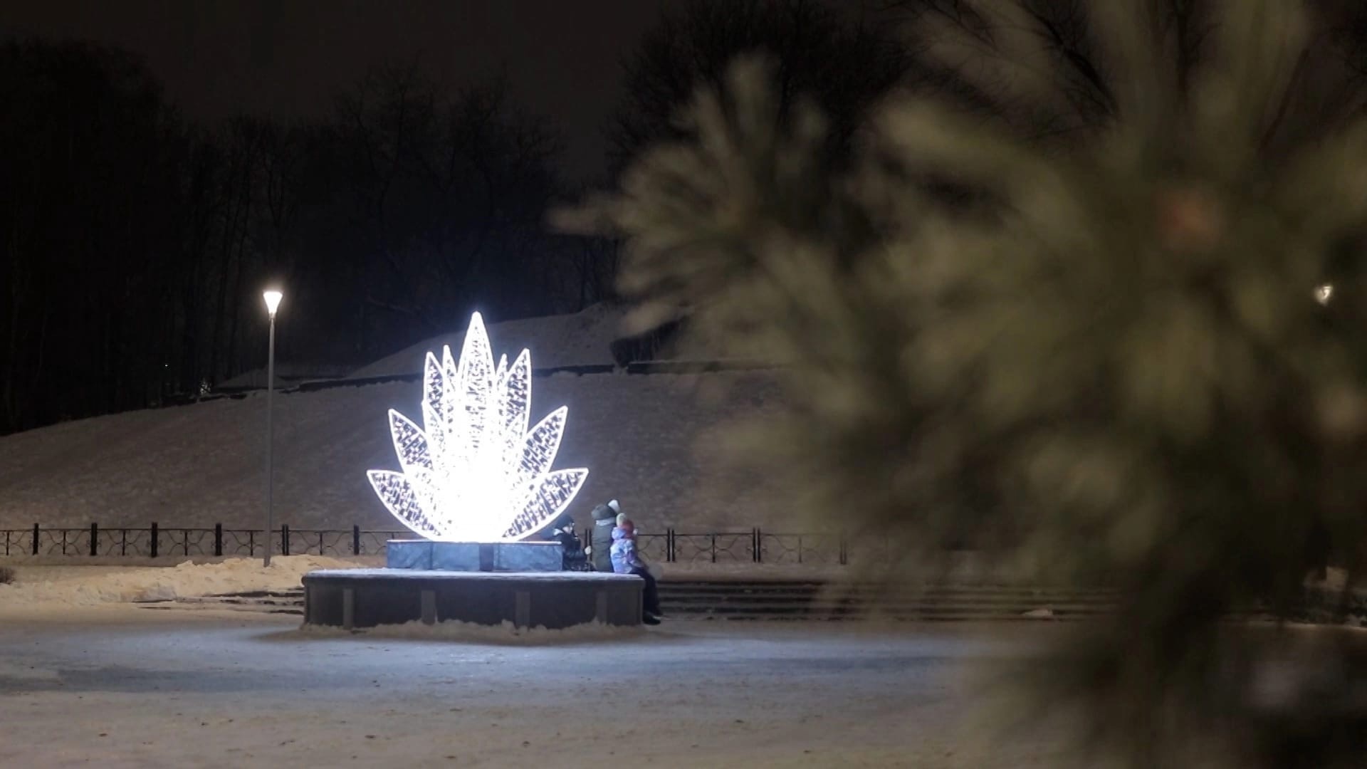 В Смоленске восстановили арт-объект, ранее поверженный вандалами
