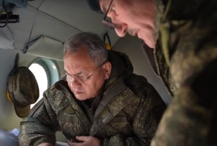 Министр обороны России Сергей Шойгу проинспектировал группировку войск в зоне проведения спецоперации