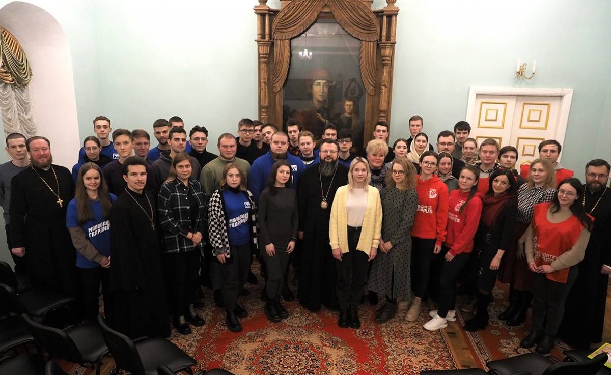 Смоленские молодогвардейцы договорились о сотрудничестве с православными добровольцами