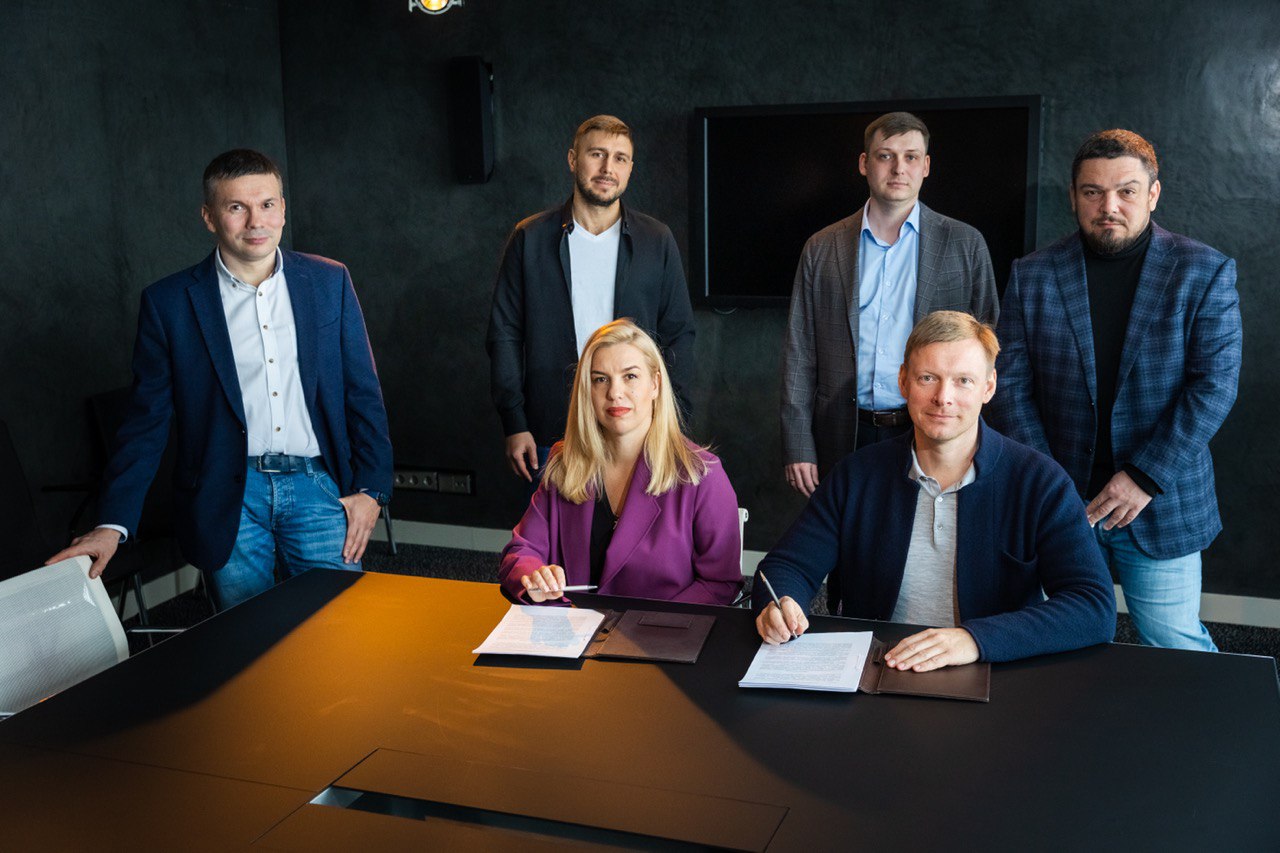 Вымпелком и Key Point Group подписали в Екатеринбурге третье соглашение о стратегическом партнерстве