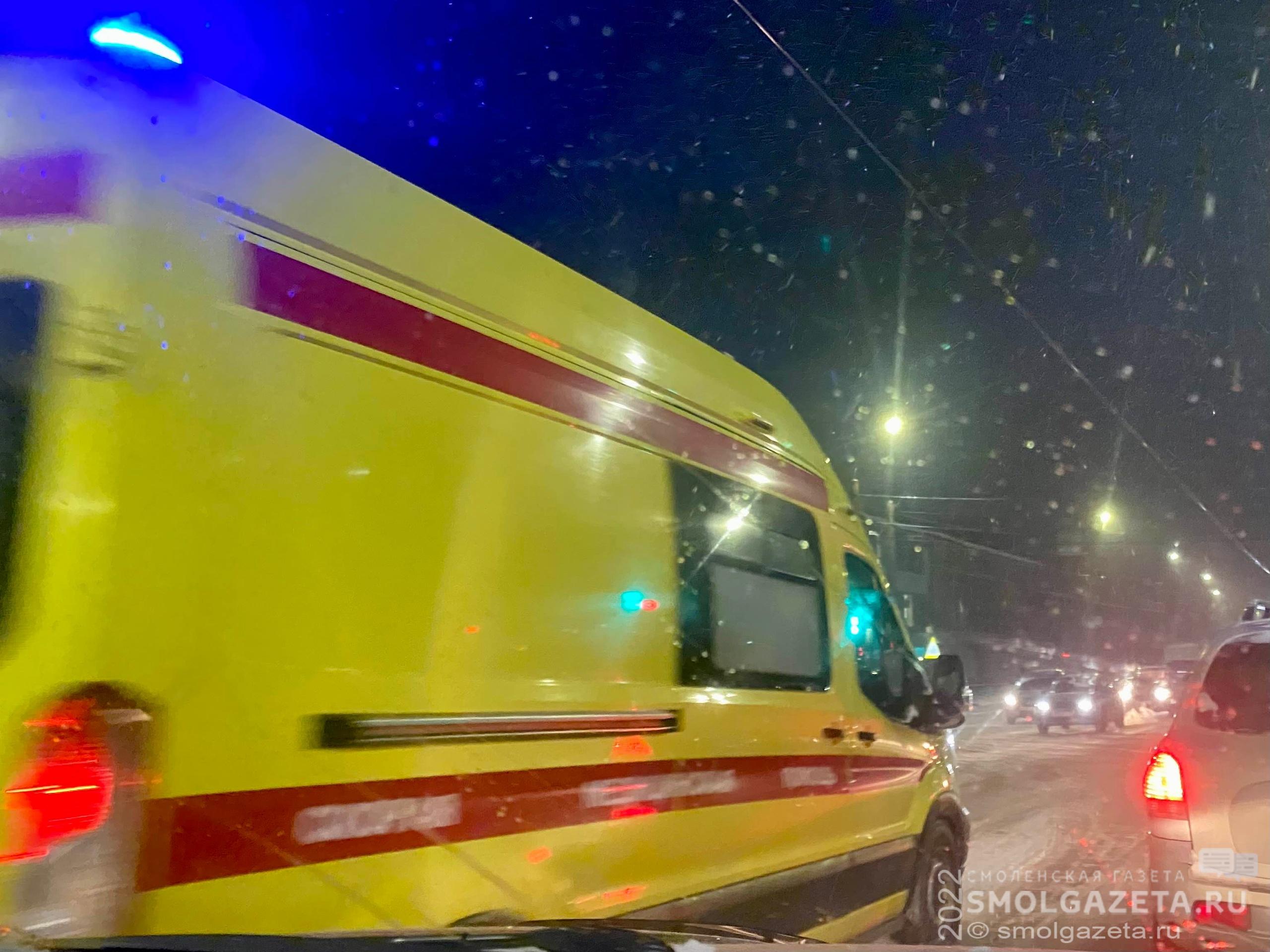 За сутки в Смоленской области трое пешеходов попали под колеса машин 