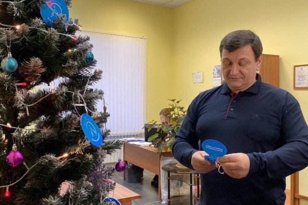 Игорь Ляхов принял участие в благотворительной акции «Елка желаний»