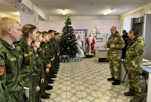 В Смоленске росгвардейцы присоединились к Всероссийской акции  «Дед Мороз специального назначения»