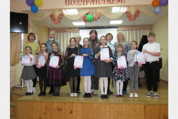 В Смоленске начинающие пианисты выступили на очередном ежегодном конкурсе
