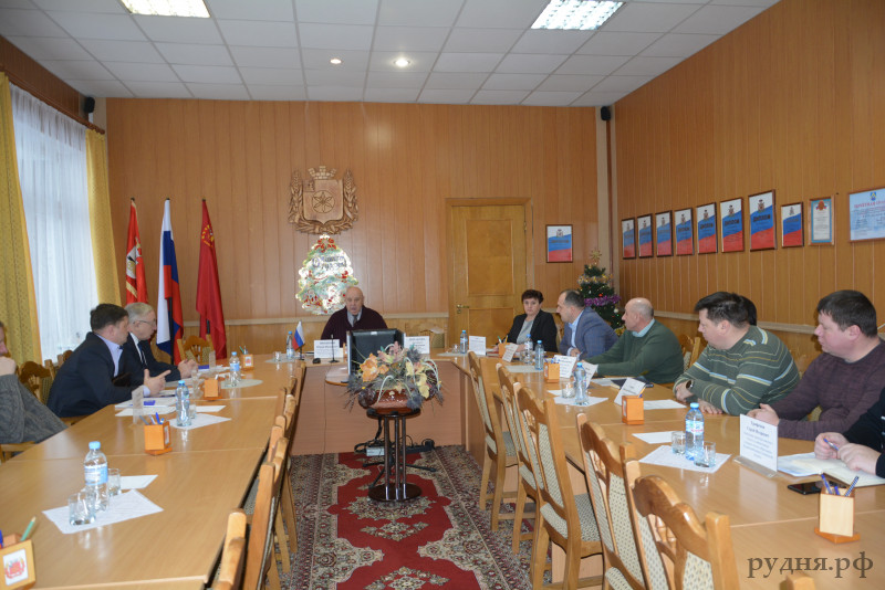На совещании у главы Руднянского района обсудили капитальный ремонт моста в городе Рудня
