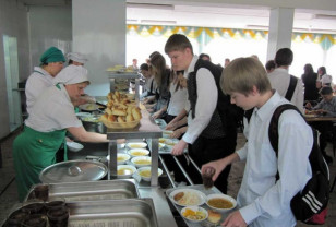 В школе № 40 Смоленска  прошла проверка качества обедов