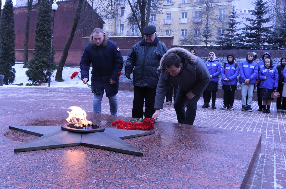 В Смоленске почтили подвиг защитников Ленинграда