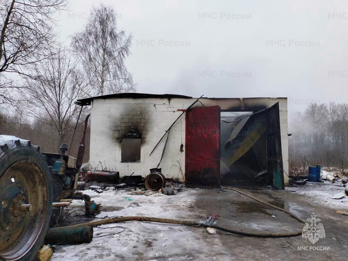На одном из предприятий Гагаринского района Смоленской области случился пожар