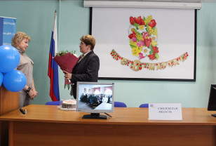 Управляющий Отделением СФР по Смоленской области поздравила жен мобилизованных