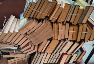 Уголовно-исполнительной системе Смоленской области подарили более 700 книг