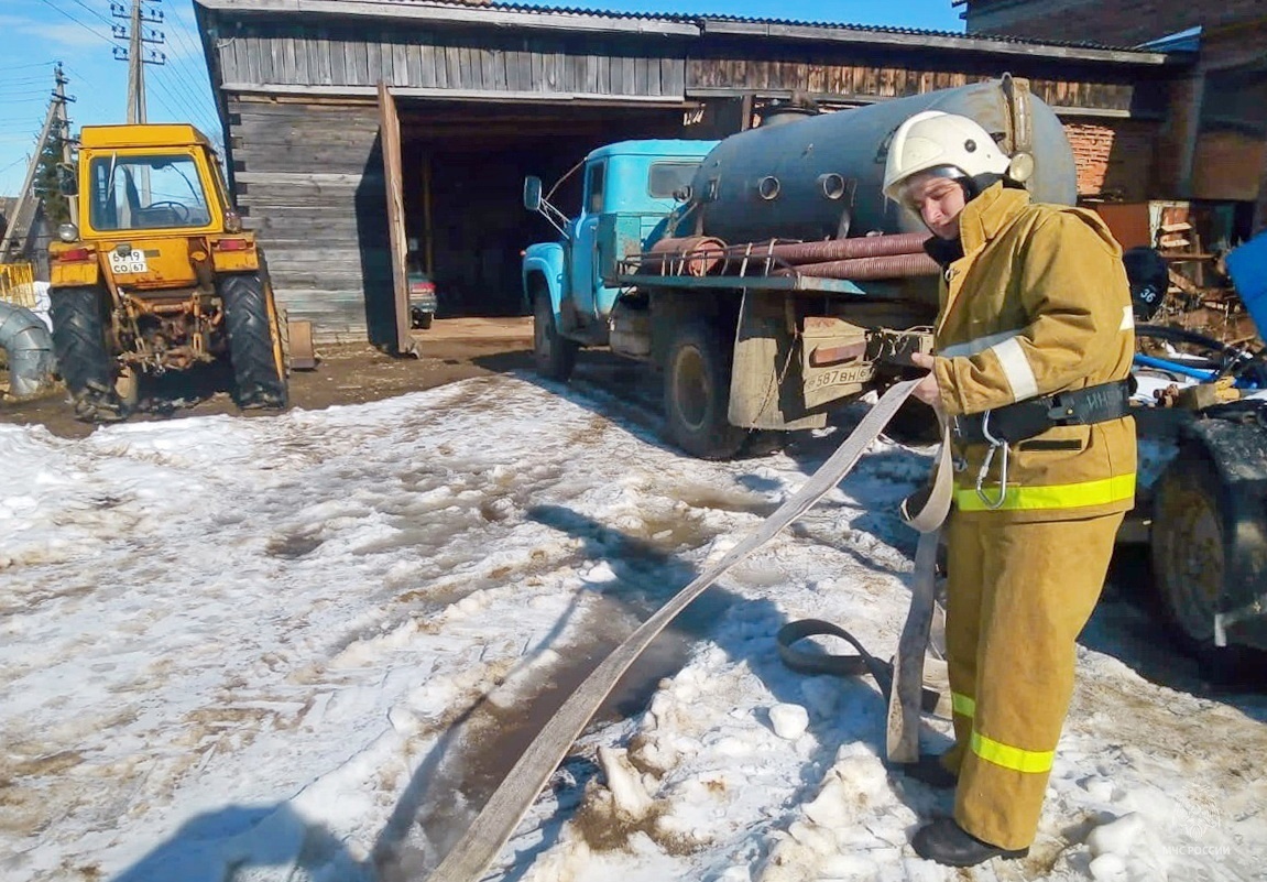 Смоленские добровольцы за неделю 6 раз привлекались в помощь профессионалам в борьбе с возгораниями