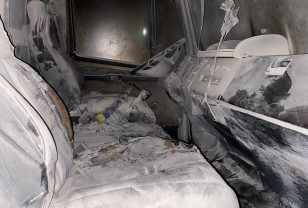 Возле Заднепровского рынка в Смоленске горел грузовой автомобиль Mercedes-Benz