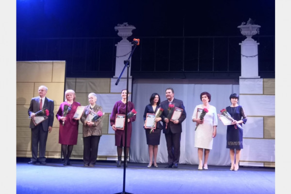 В Смоленске наградили лучших работников сферы культуры за 2022 год