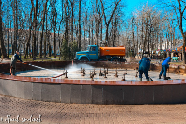 12 апреля в Смоленске в тестовом режиме запустят фонтан в саду Блонье