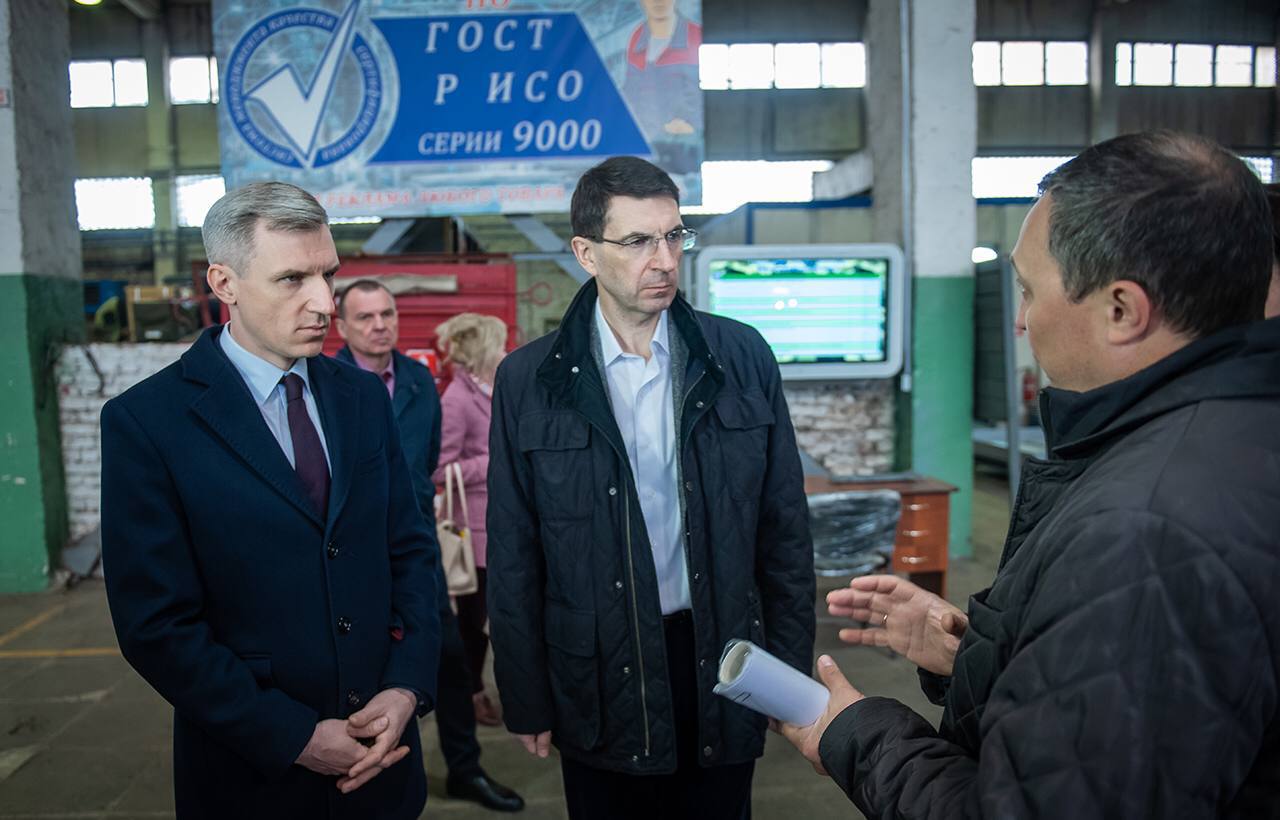 Игорь Щеголев и Василий Анохин посетили Вяземский машиностроительный завод