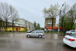 В Рославле иномарка сбила 68-летнюю женщину