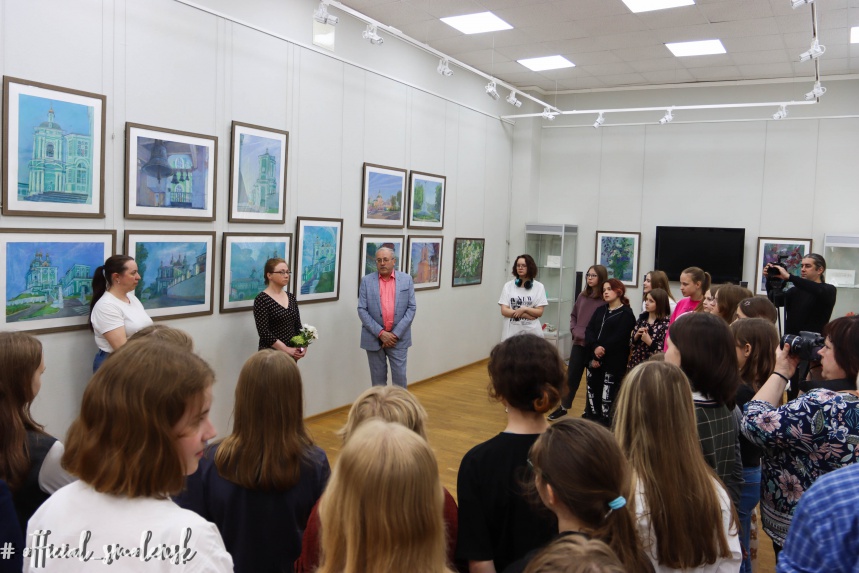 В Смоленске открылась выставка Татьяны Еленевой