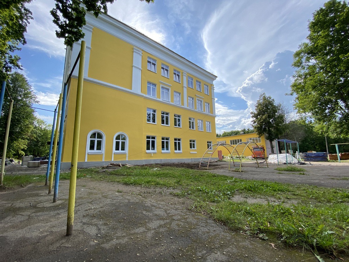 В  «Единой России» рассказали о ходе капремонтов школ Смоленской области