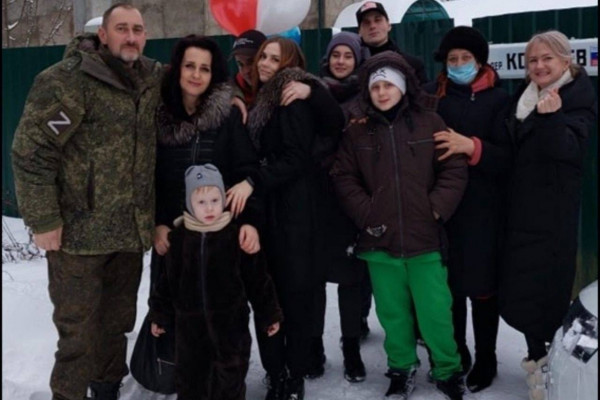 Владимир Путин поздравил смоленскую семью с присвоением ордена «Родительская слава»