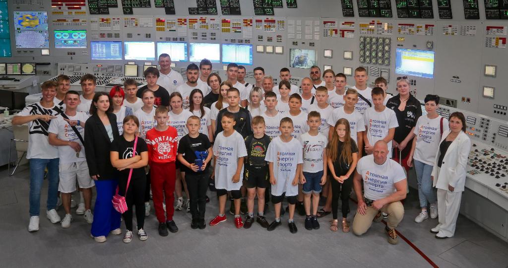 При поддержке Концерна «Росэнергоатом» в Смоленске организован учебно-спортивный лагерь для детей городов-спутников АЭС