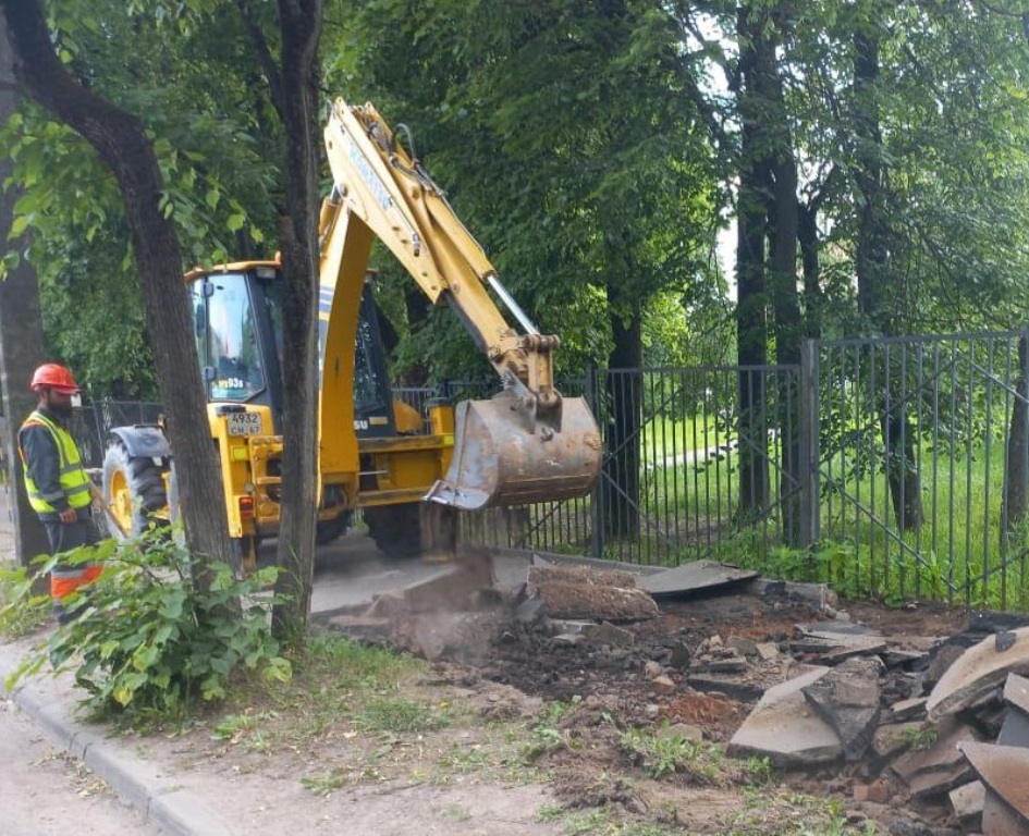 В Смоленске приступили к ремонту улицы Черняховского