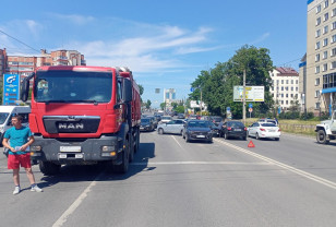 В автоаварии на проспекте Гагарина в Смоленске участвовало пять автомобилей