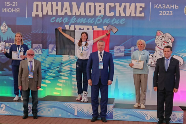 Лейтенант полиции из Смоленска Наталья Соловьева стала серебряным призером динамовских спортивных игр