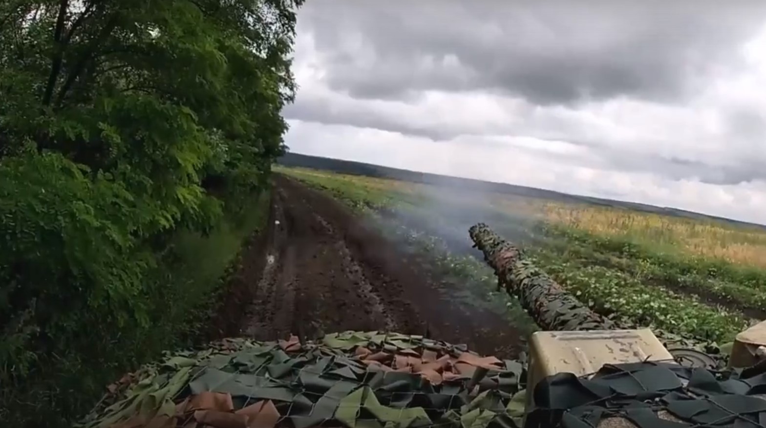 Военнослужащие танковых подразделений ЦВО уничтожили опорный пункт противника