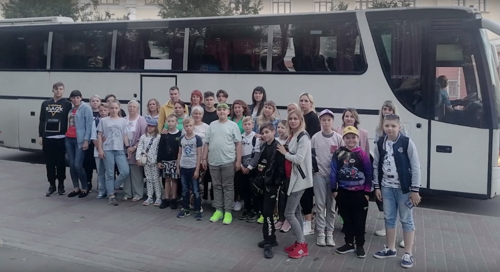 Семьи участников СВО из Смоленска посетили белорусский город Могилев