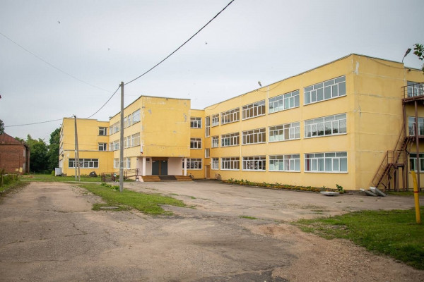 Хиславичский район не подал заявку на участие в проекте капремонта школ